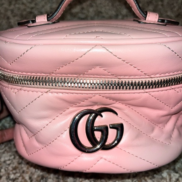 Gucci
SKU: 202451F04628601
Pink GG Marmont 2.0 Zip Around Cosmetic Bag - Picture 2 of 5